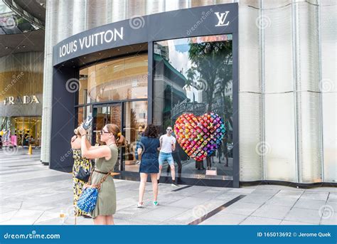 is louis vuitton cheaper in singapore|louis vuitton singapore outlet.